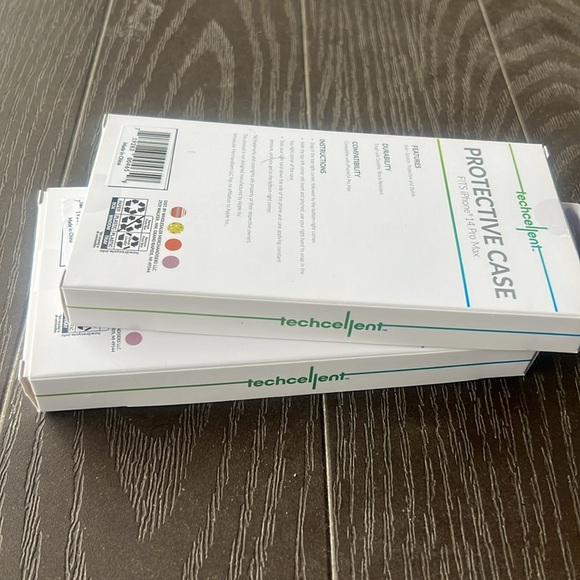 iPhone 14 Pro Max protective cases - Picture 3 of 5